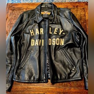Perfect condition Harley Davidson 100 year anniversary genuine leather jacket.